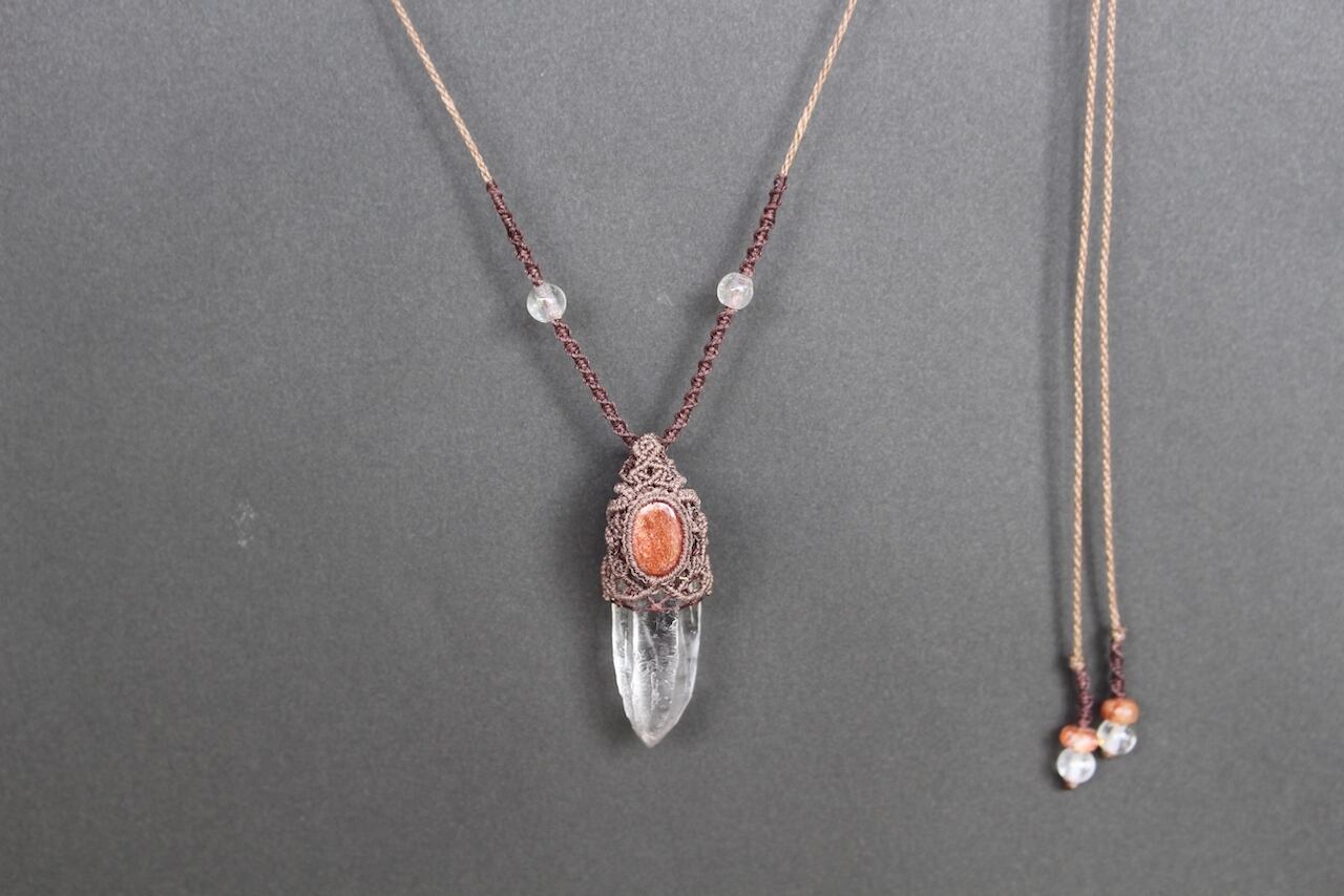 Himalayan crystal Sunstone micromacrame pendant