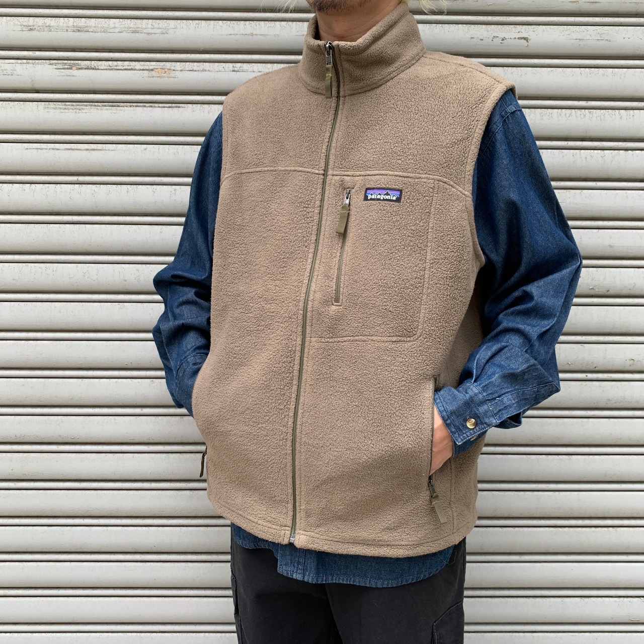 patagonia パタゴニア シンチラフリースベスト カーキ L