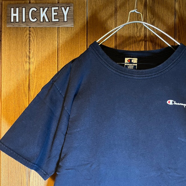 90s【Champion】【L】【紺】T-shirts チャンピオン 青タグ ネイビー ワンポイント Tシャツ champion vintage  navy tee tshirts | used clothing shop HICKEY