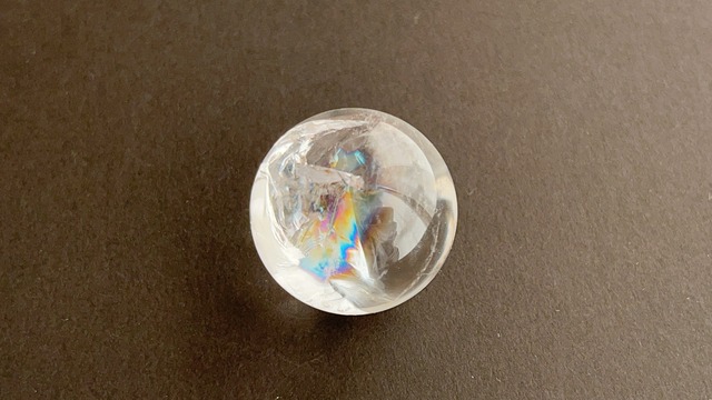 レインボークリスタル25mm ✧ Rainbow Crystal / Iris Quartz Sphere