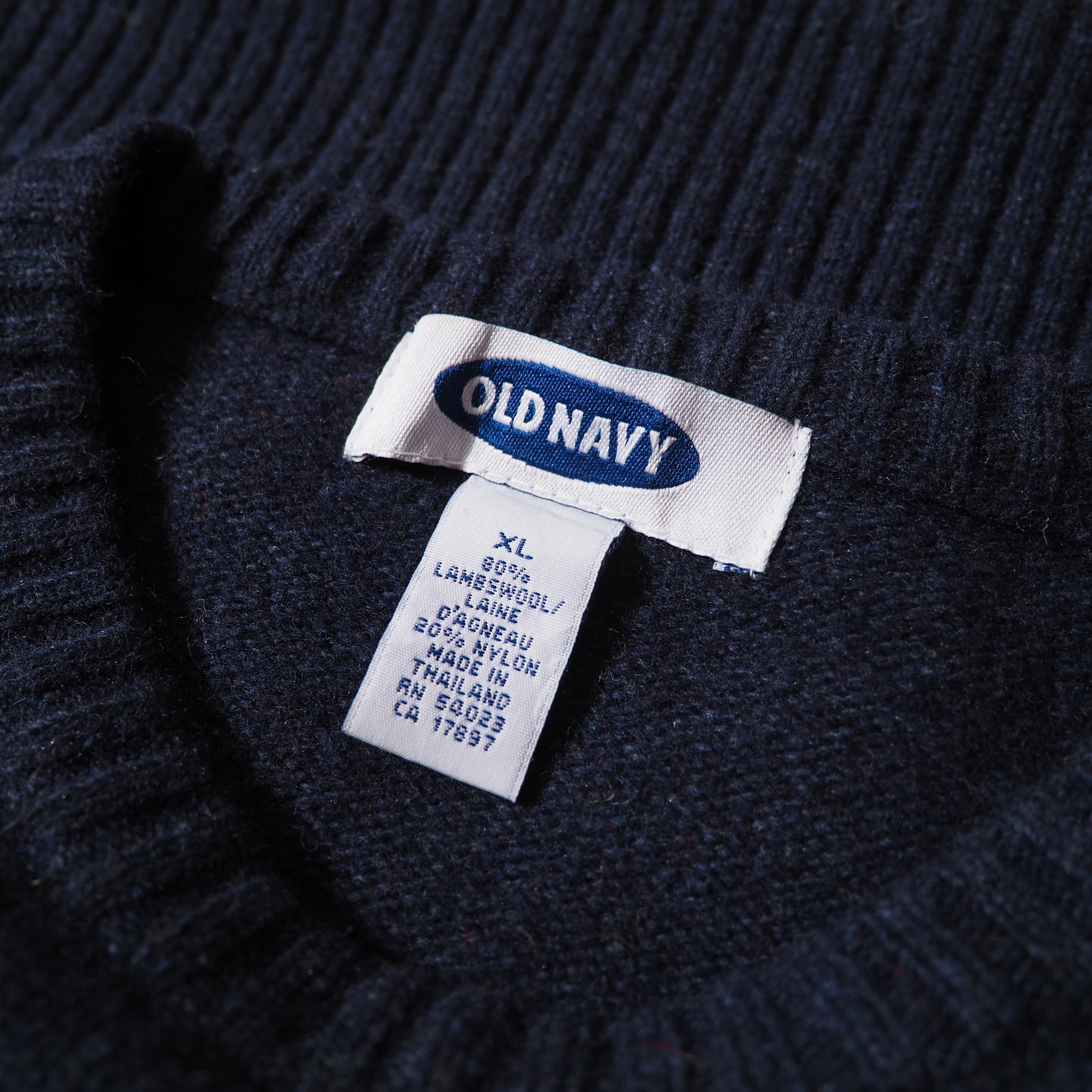 ”OLD NAVY ” multi color Border design Lambs wool knit