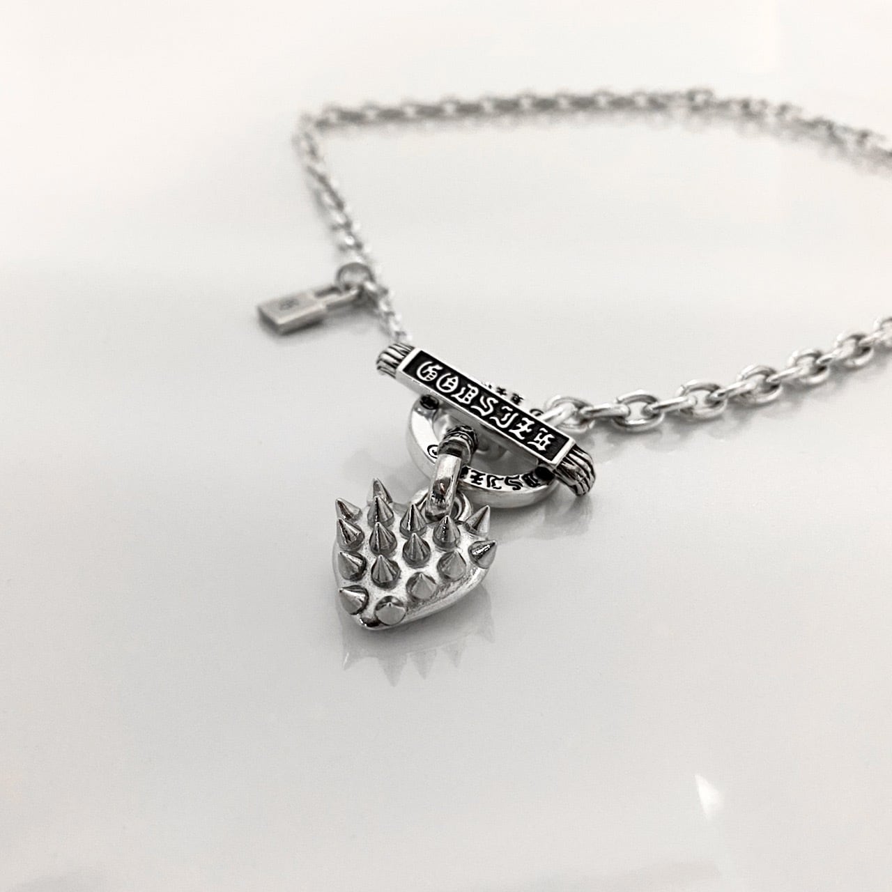 スタッズ(スパイク)ネックレス SPIKE:HEART NECKLACE T-BAR / スパイクハートTバーネックレス | GODSIZE