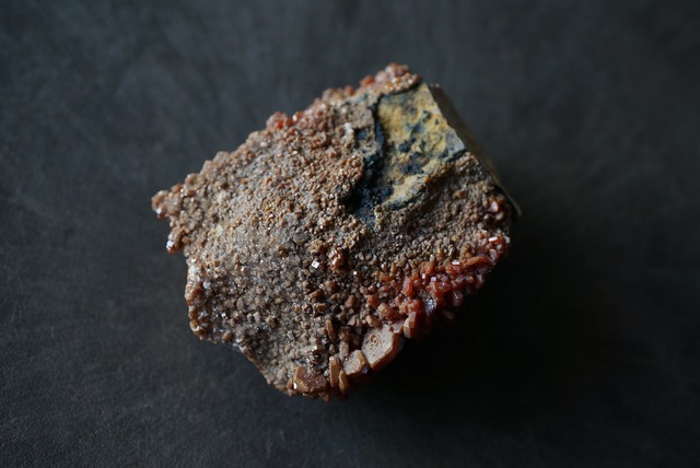 バナジナイト Vanadinite 851