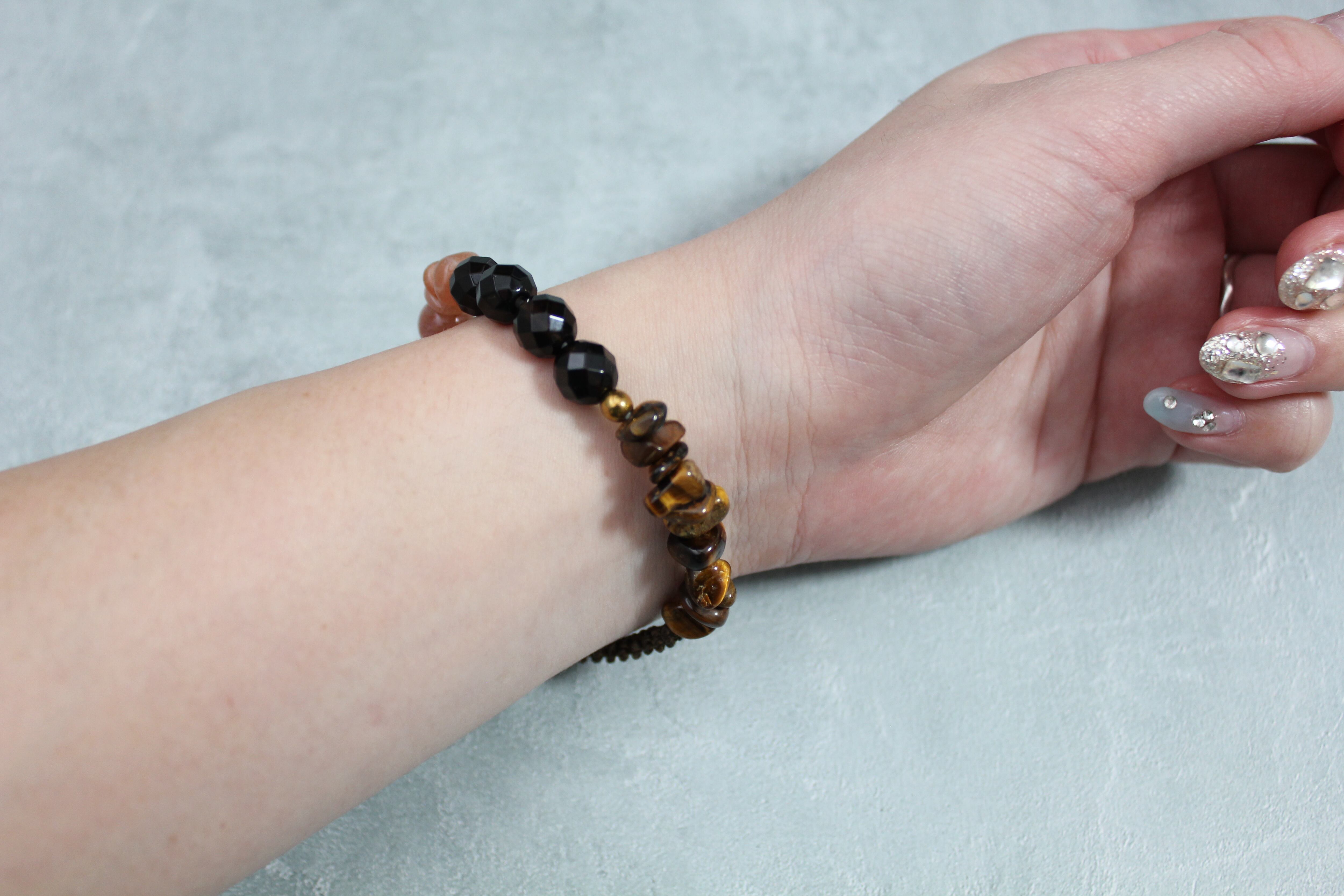 モモさま専用　ブレスレット4点 限定1点〉Omamori bracelet - 8 -(内周16cm)【パワーストーン×Macrame