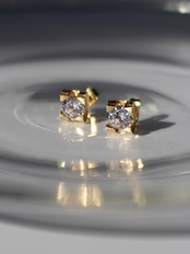 Cubic zirconia pierce