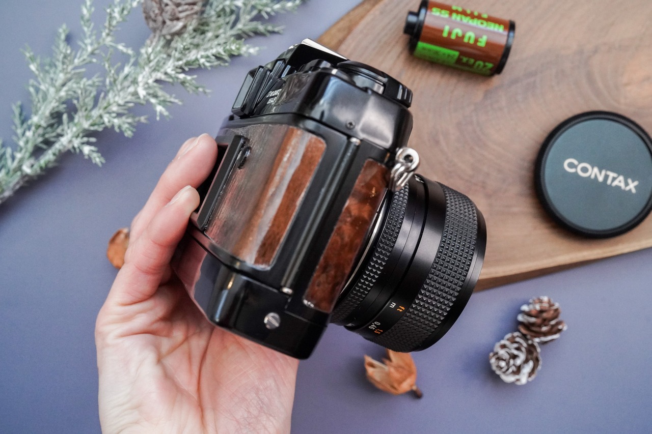 Claro Walnut クラロウォルナット CONTAX 137 MD Quartz