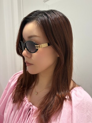 Christian Dior / vintage gold logo sunglasses.