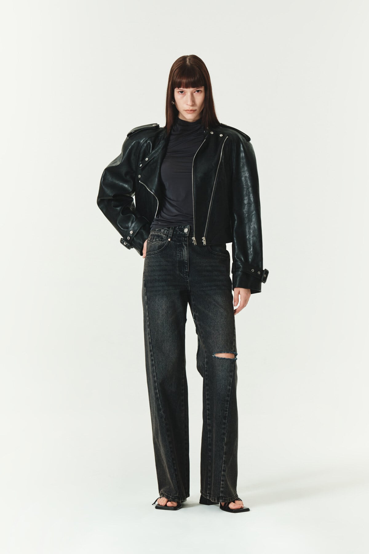 KIMMATIN] RAGLAN CROP LEATHER JUMPER IN BLACK 正規品 韓国ブランド