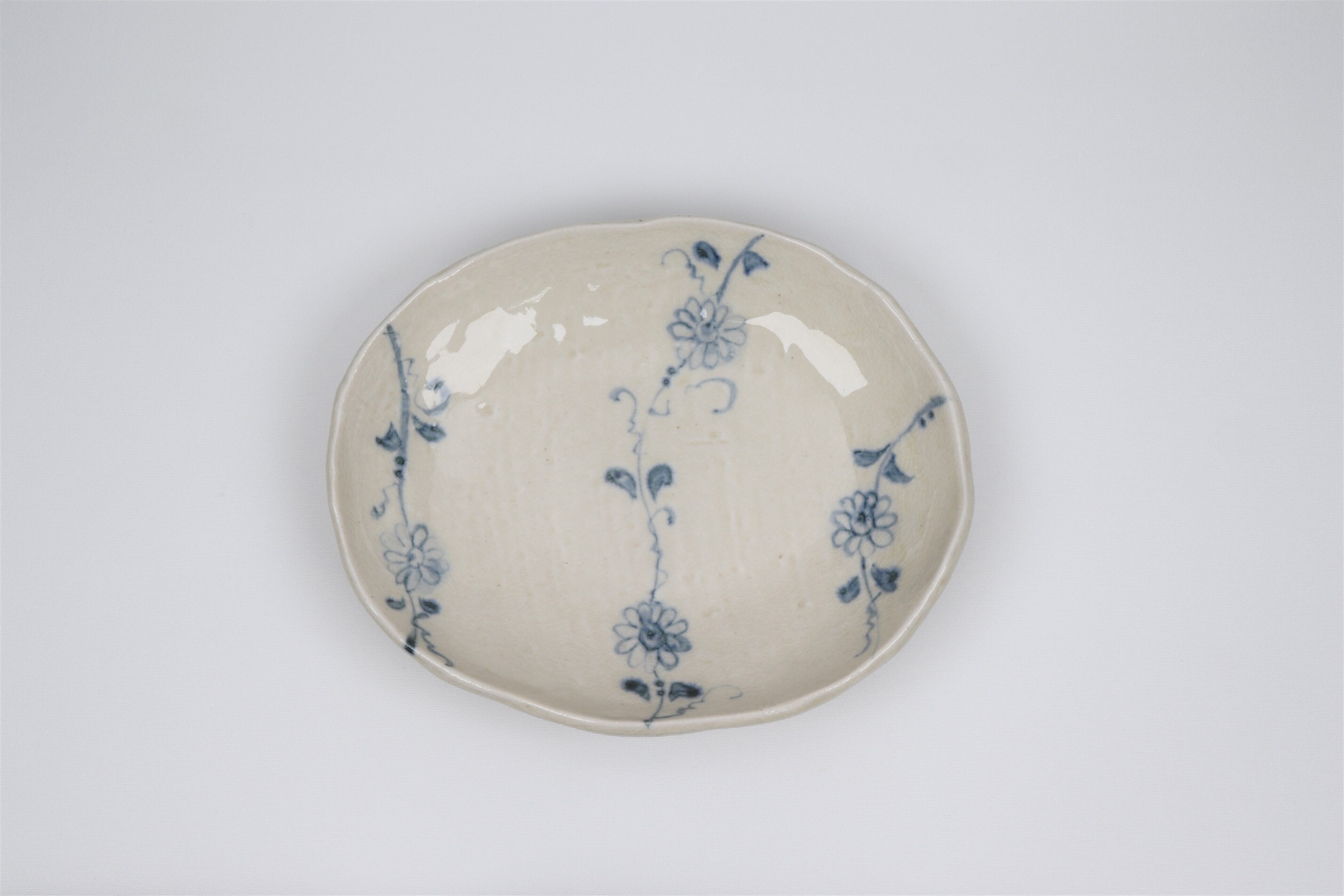 安南 楕円取皿 花つなぎ【B級品 特価】