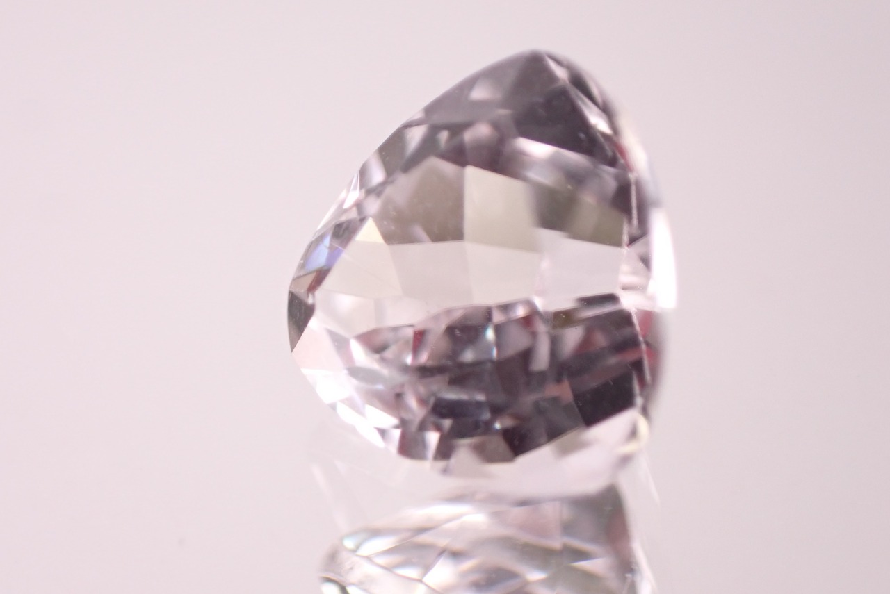 クンツァイト　1.58ct　[D3-208]