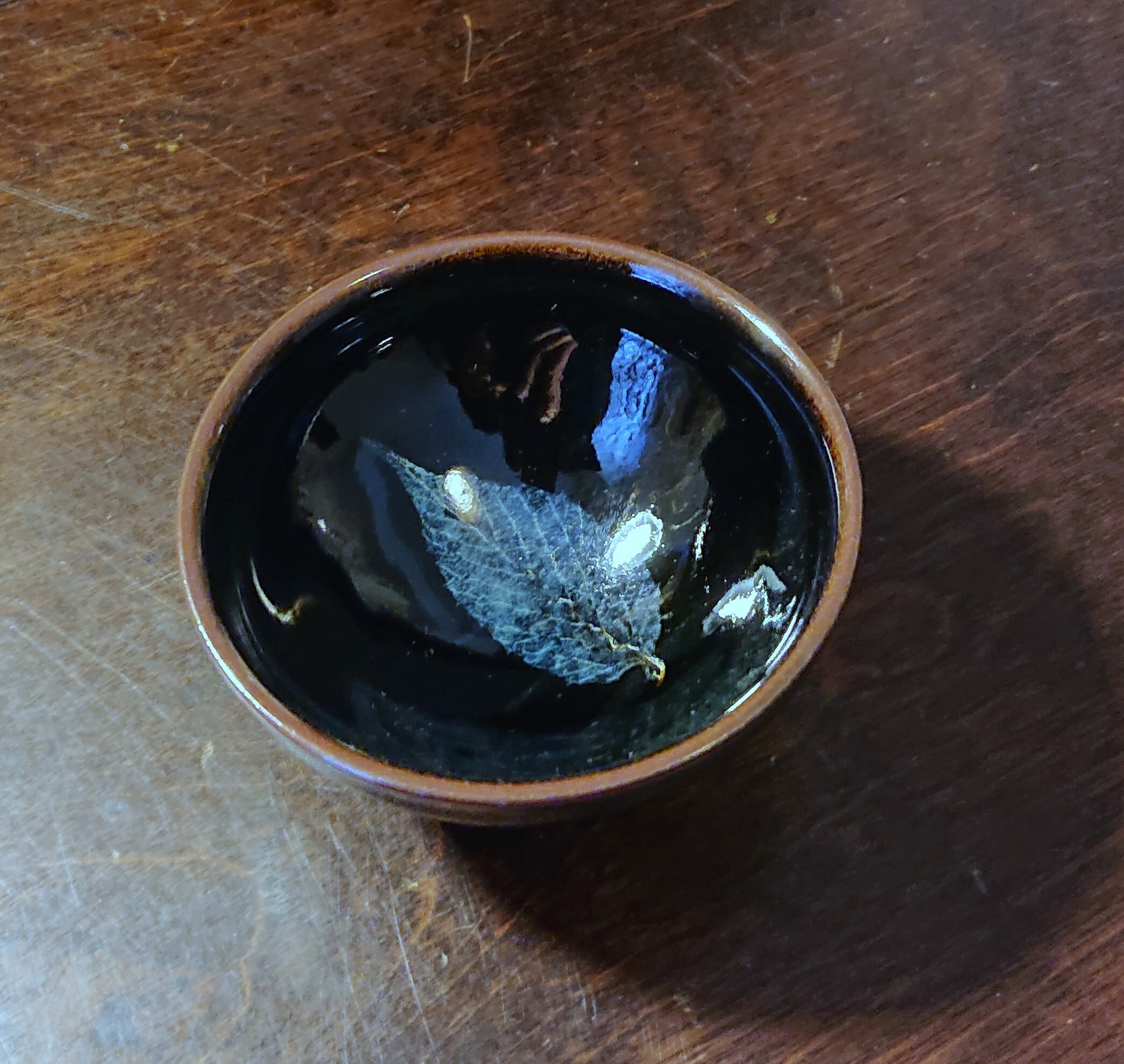 玉堂窯元 無名異焼】木葉天目 ぐい呑 | MUKU-AN