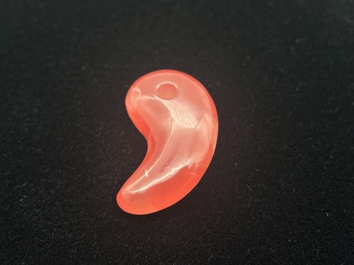 勾玉（北海道インカローズ）