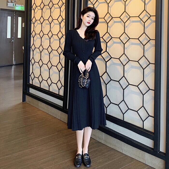 全2色 大きいサイズ 大人可愛い フェミニンワンピース レディース ニットワンピ ドレス 大きいサイズ おしゃれ カジュアル かわいい シンプル ミモレ丈 ホワイト ブラック 黒 白 フリル きれいめ 春 秋 冬 20代 30代 40代