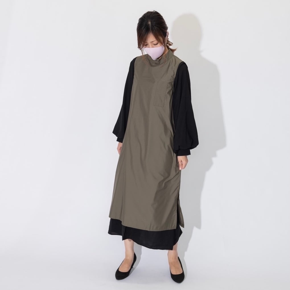 日本製 ドレスエプロンワンピース 美容師 サロンワーク 袖なしタイプ おしゃれなクリニック 歯科 ネイル エステ 美容 ハンドメイド 撥水加工 国産 Valley Mode 可愛い日本製エプロン 長袖エプロン ガウン 予防衣 おしゃれな仕事着 感染症対策にも