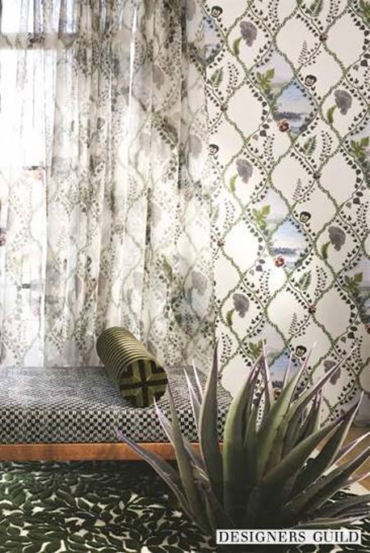 OUTLET PCL7016/02 Christian Lacroix　輸入壁紙　
