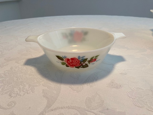 PYREX COTTAGE ROSE