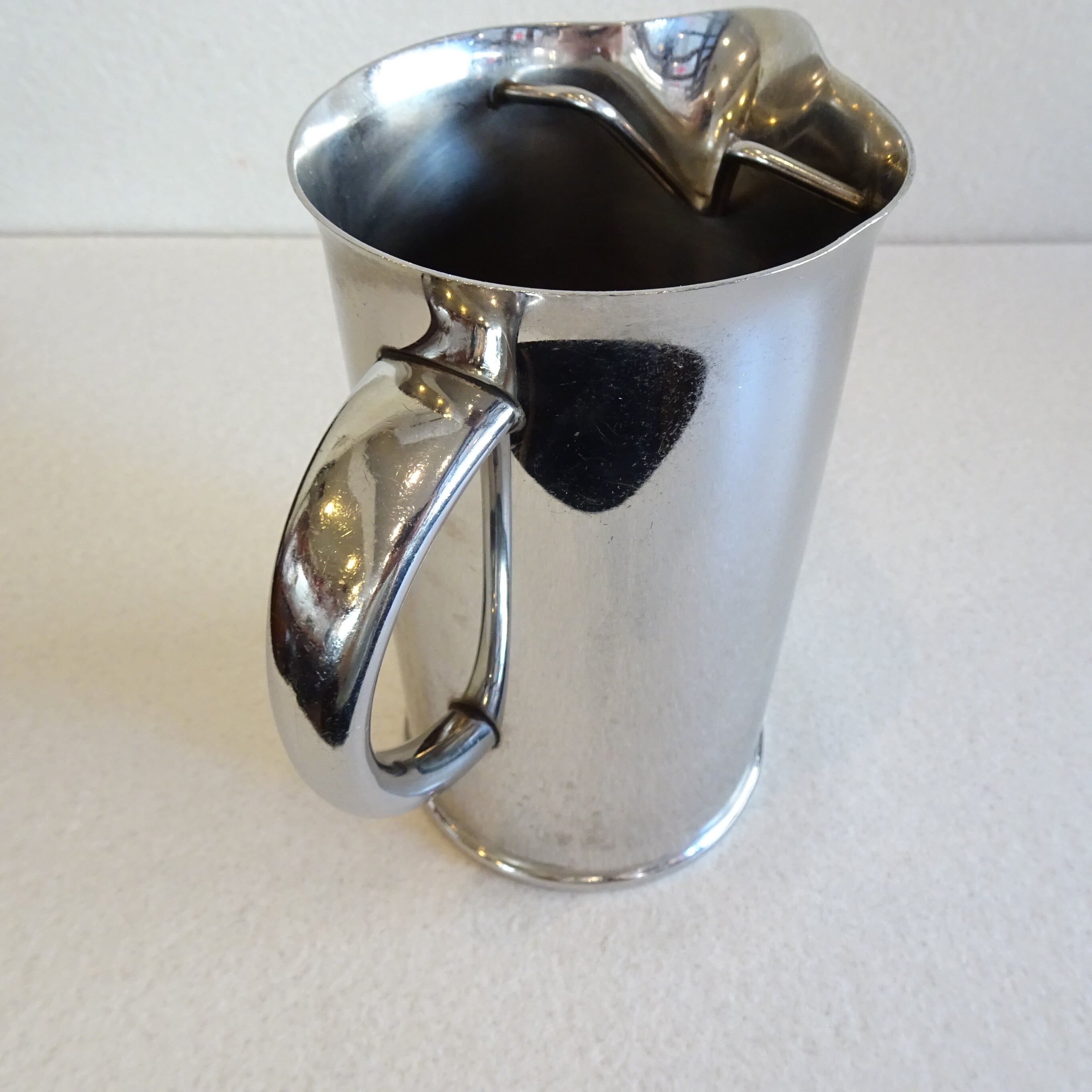 LUCKY WOOD ステンレスのピッチャー | 純喫茶家具の村田商會