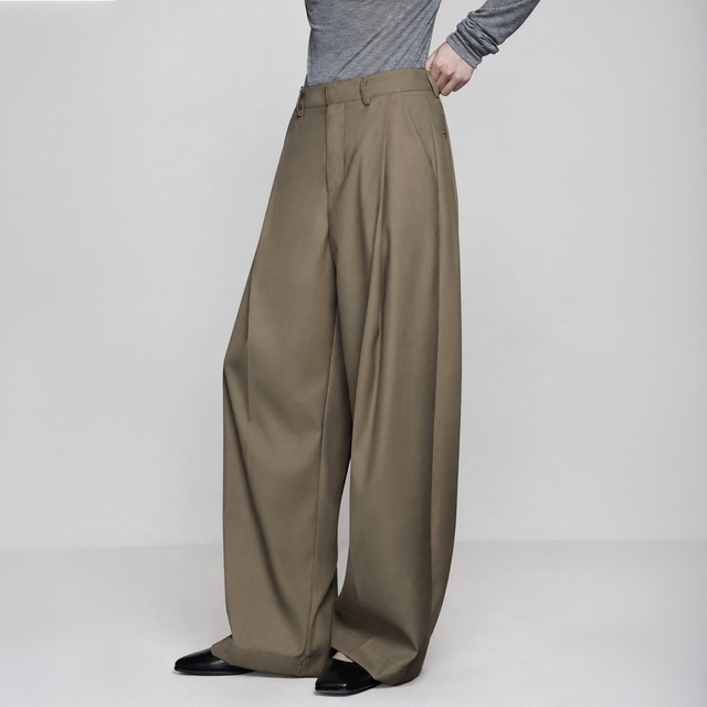 Wide leg tuck trousers A00078
