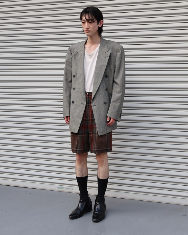 One tack check short pants