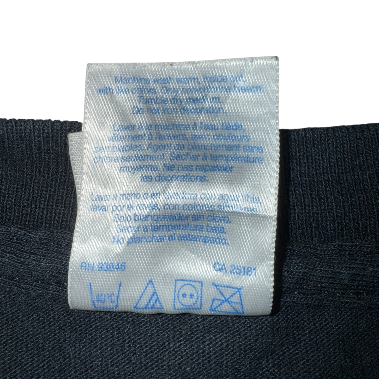 【AVRIL LAVIGNE】アヴリル・ラヴィーン “BONEZ TOUR 2004 – EYES“ ツアーTシャツ