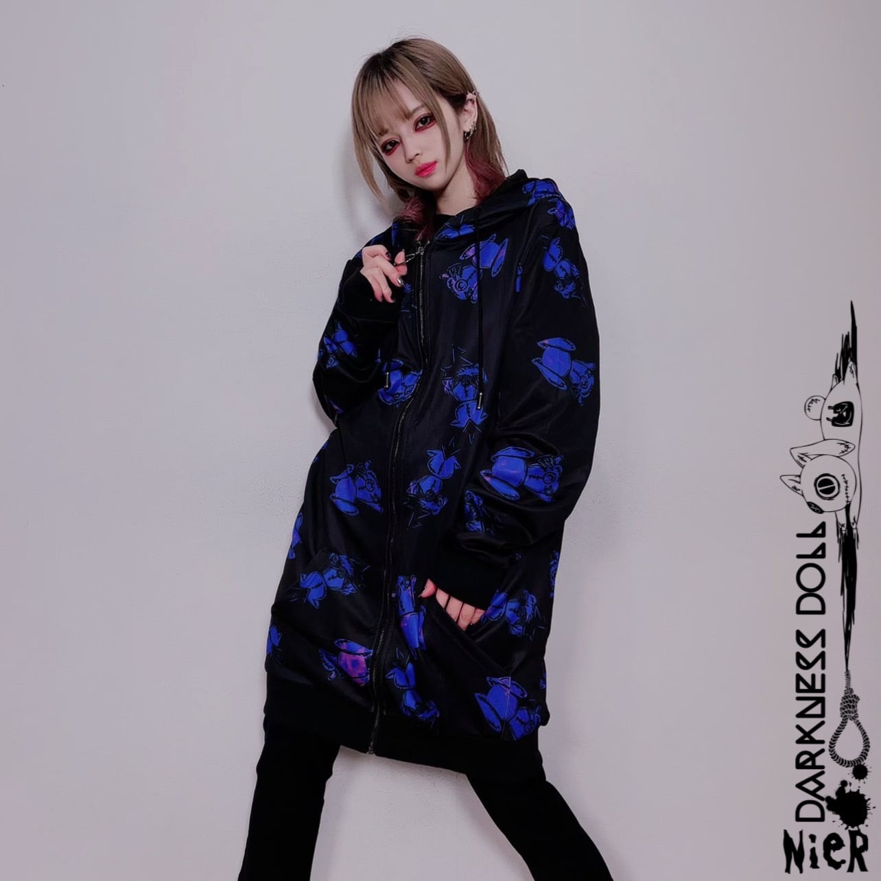 CHARACTER SILHOUETTE LONG ZIP OUTER | NIER CLOTHING