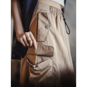 Side Multi-Pocket Pleat Skirt / サイド マルチポケット プリーツ スカート
