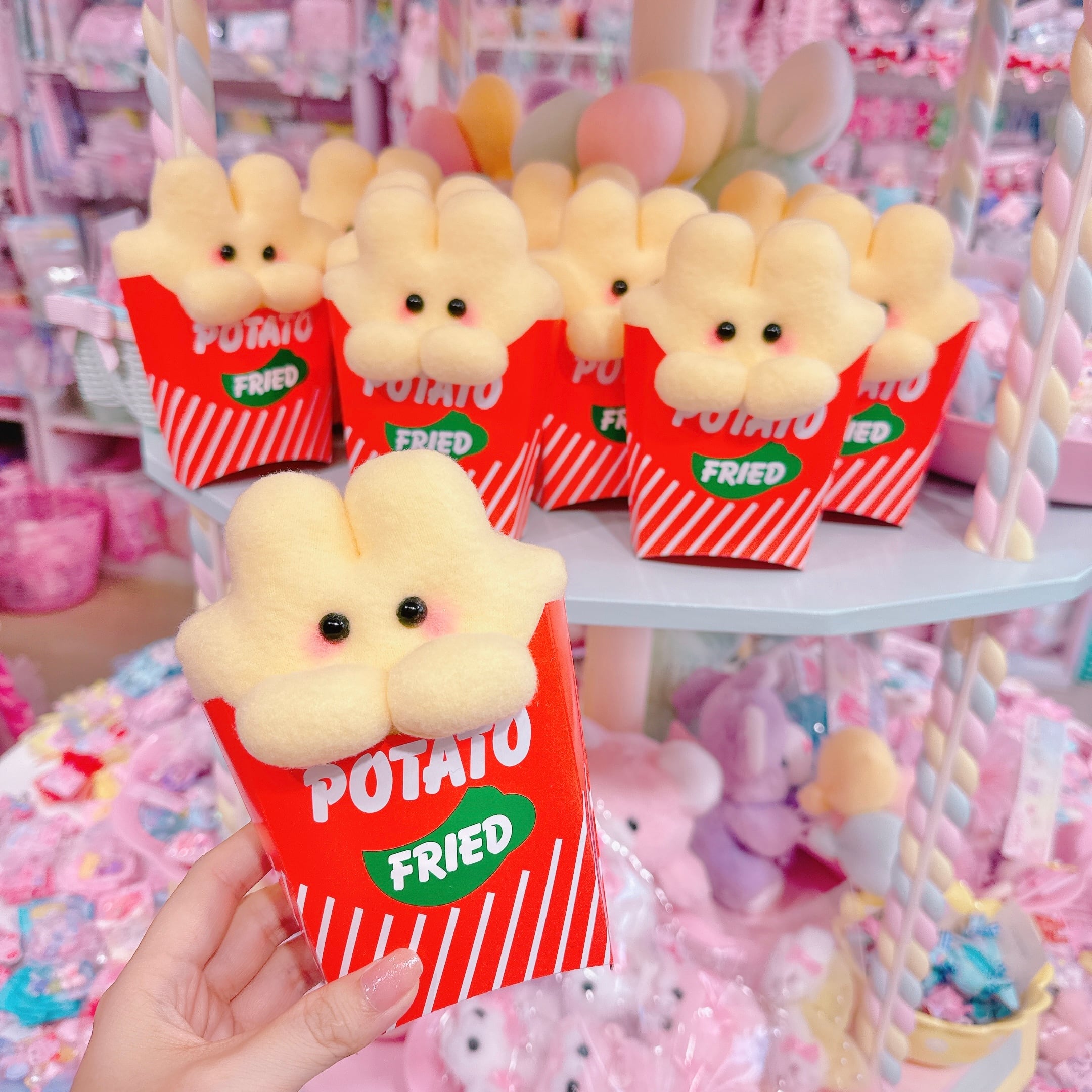 【あにあーる】箱からひょっこり覗き見！恥ずかしがりやのポテトうさぎ