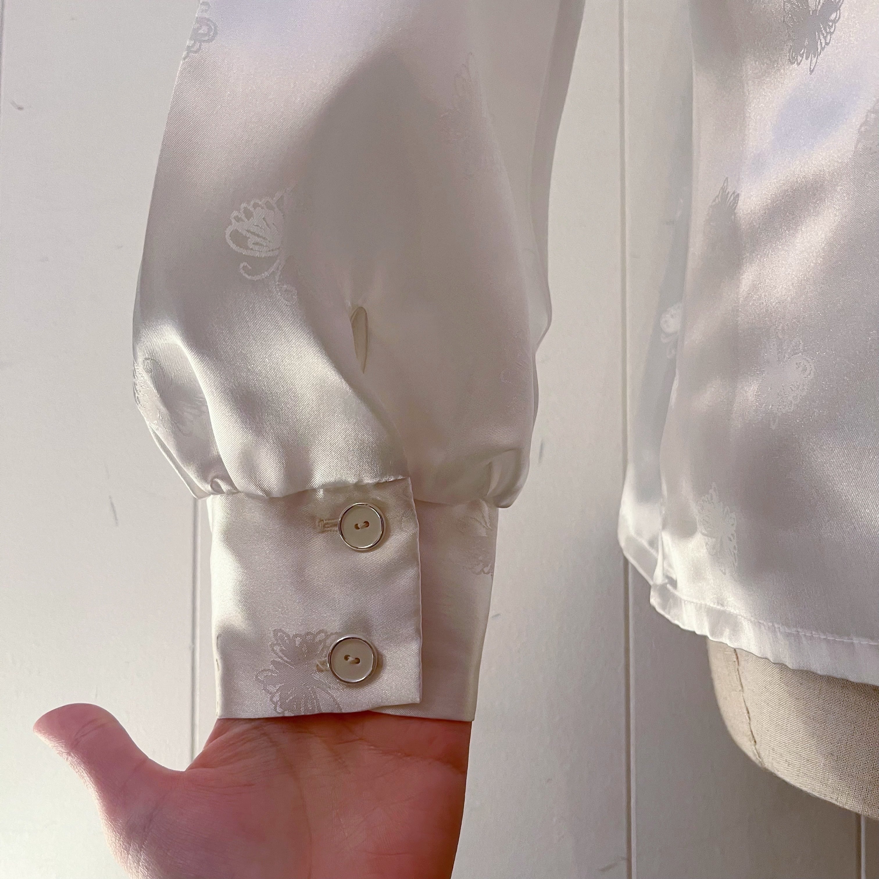 butterfly ribbon white blouse