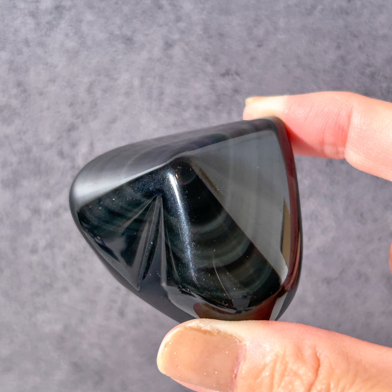 レインボーオブシディアン