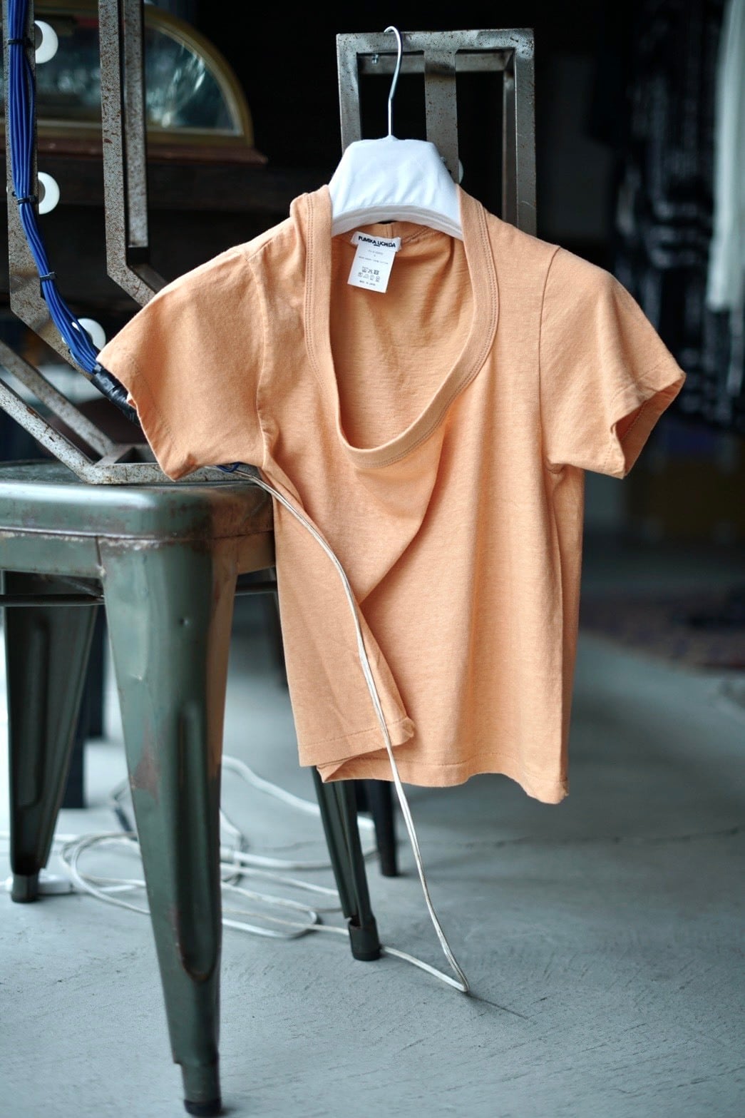 FUMIKA_UCHIDA / Trapezoid neck T-shirt (CORAL , IVORY , NAVY