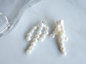 baroque pearl pierce