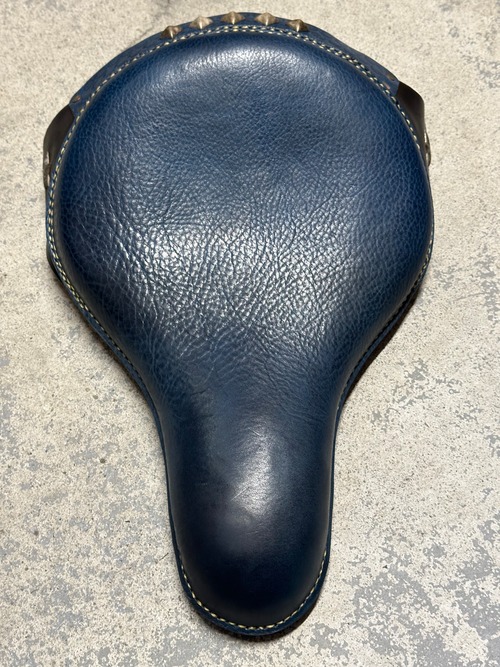 JUNK MOTOR製　ボバーシート　ネイビー