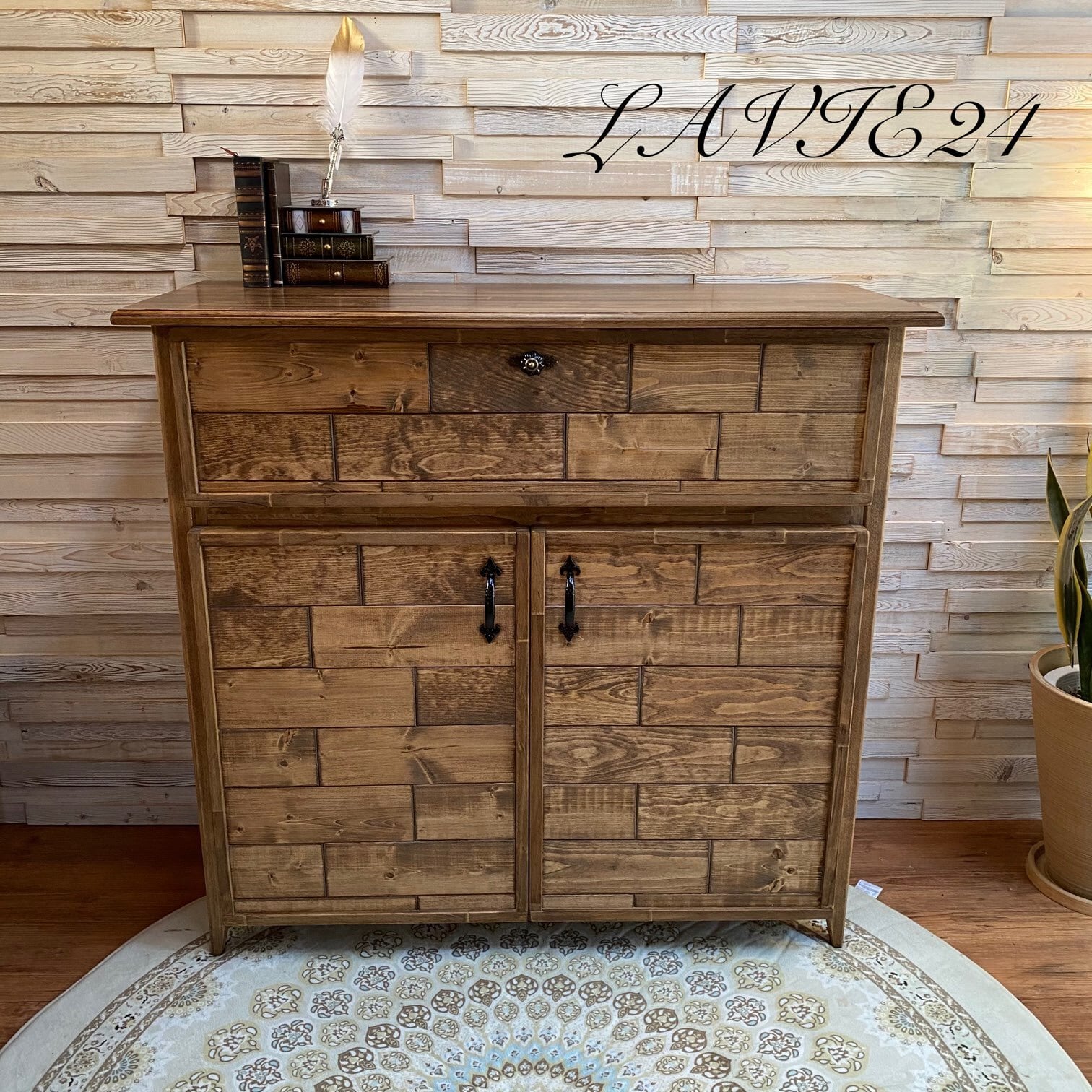 ライトブラウン 食器棚 タイル調天板 キッチン特集 水廻り 岡崎工務店の