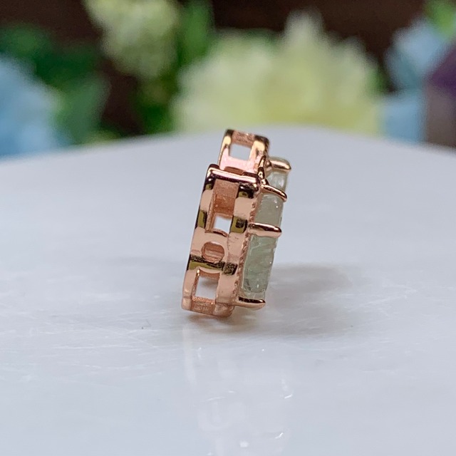 2.トルマリン蝶々・貫通穴☆パーツ