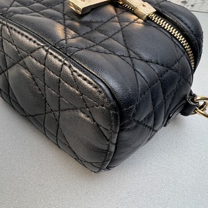 Christian Dior レザー バニティ ショルダーバッグ ブラック A-10019