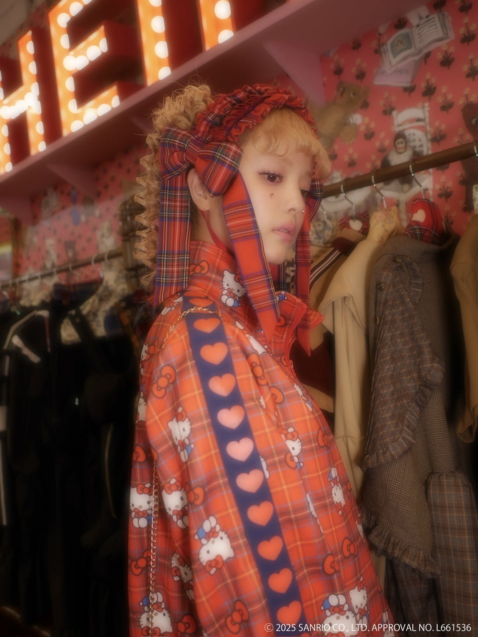 ハローキティ トラックジャケット | HEIHEI