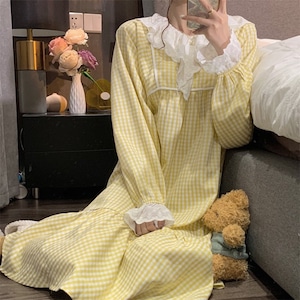 【ワンサイズ】フリルチェックルームウェア