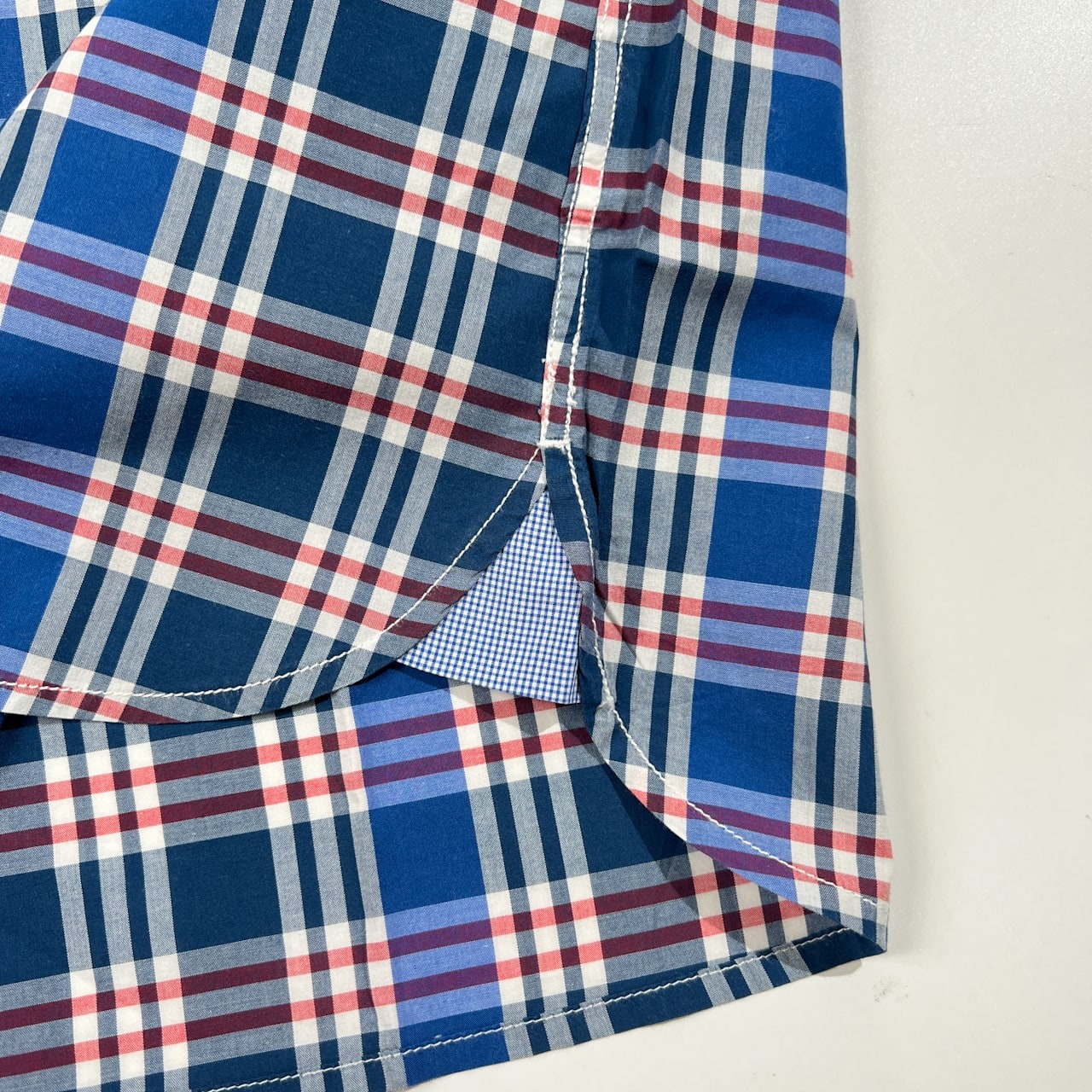 美品 TOMMY HILFIGER トミーヒルフィガー チェック柄 BD 長袖シャツ サイズ XXL /ブルー系×レッド/オーバーサイズ