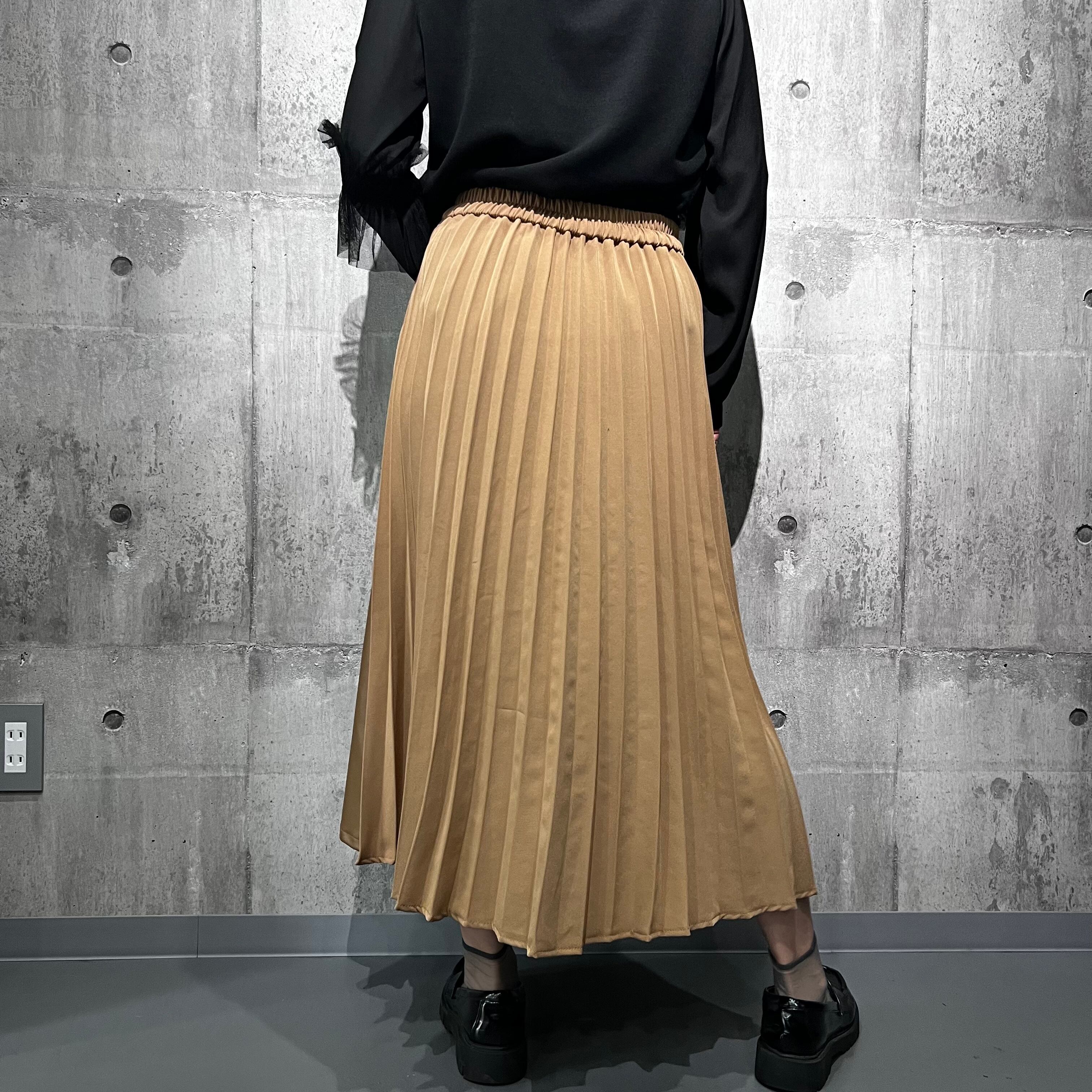 フェイクレザーアシメバックプリーツスカート | SLOVNENYA スロヴネンヤ