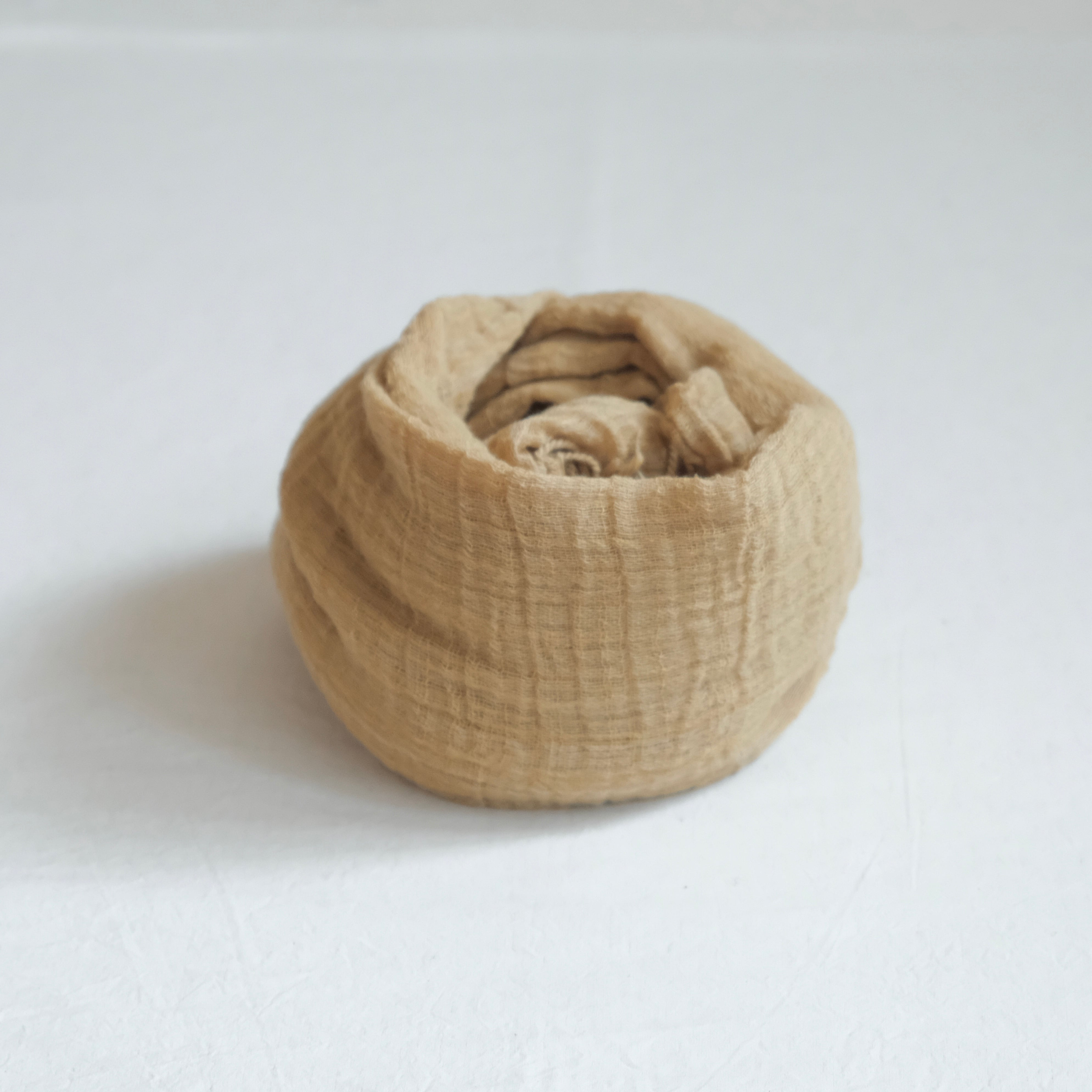 〈 楊梅染め 〉ふわふわのストール