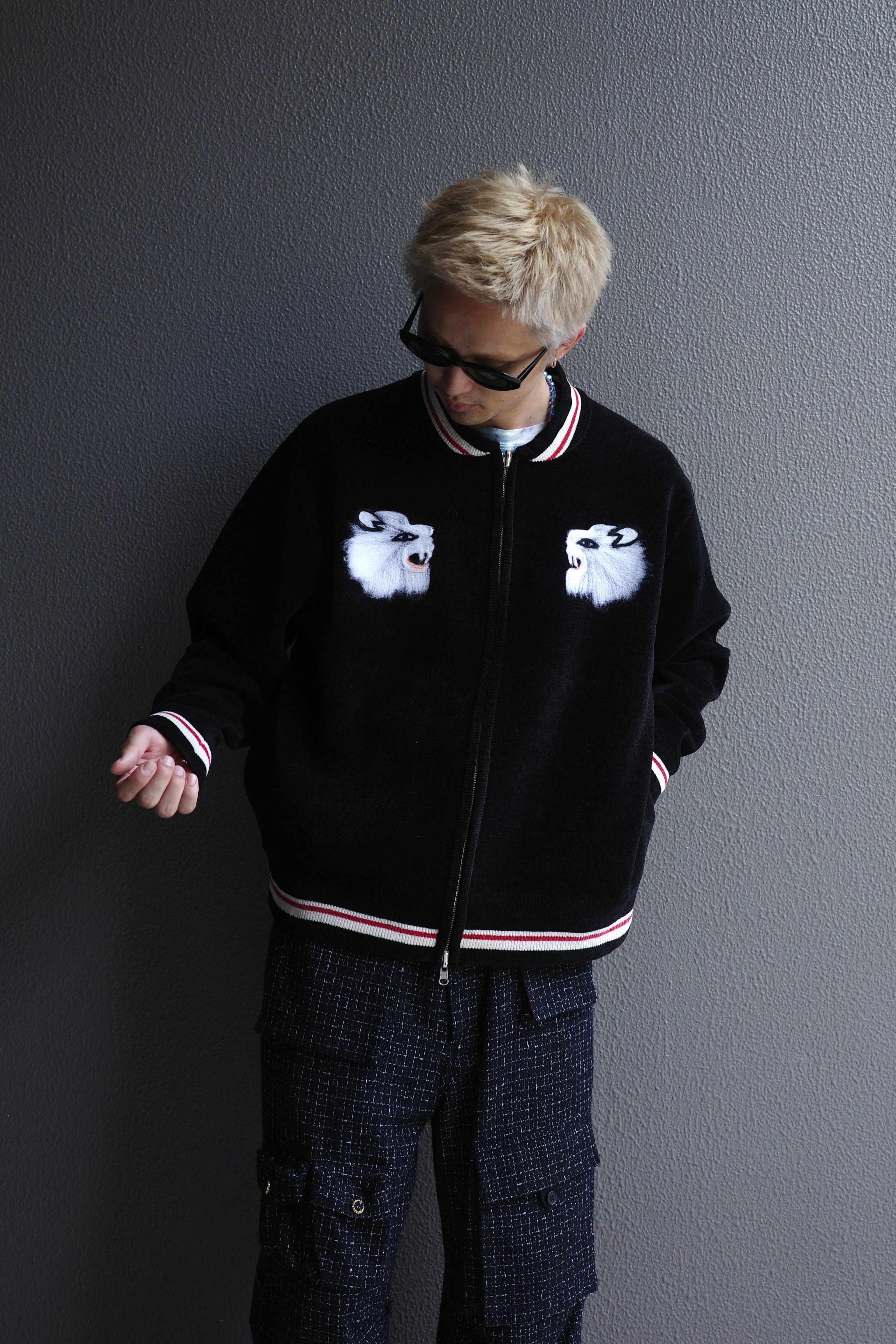 DAIRIKU 【Needle Punch Reversible Ska Knit -Black-】 | lloomm 