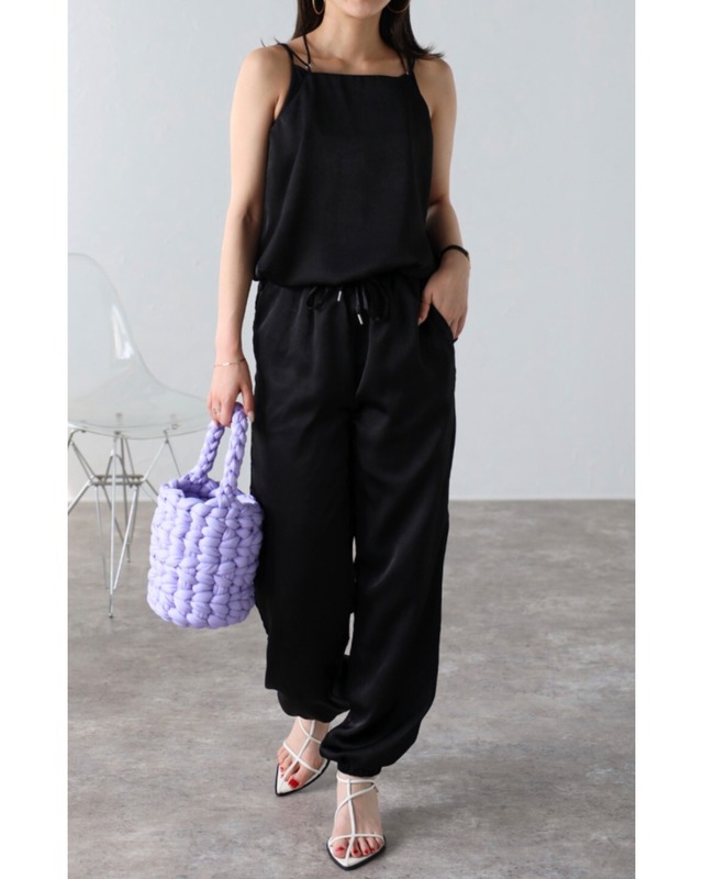 サテンジョガーパンツ