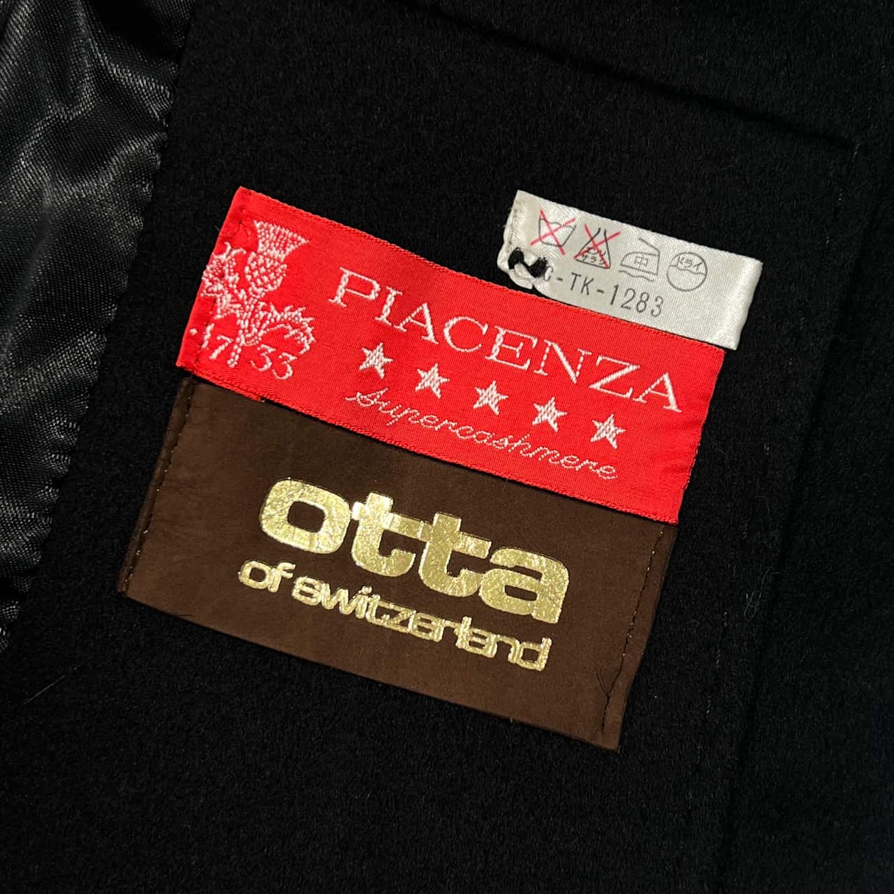 PIACENZA ピアチェンツァ otta of switzerland ウール コート /ブラック レディース