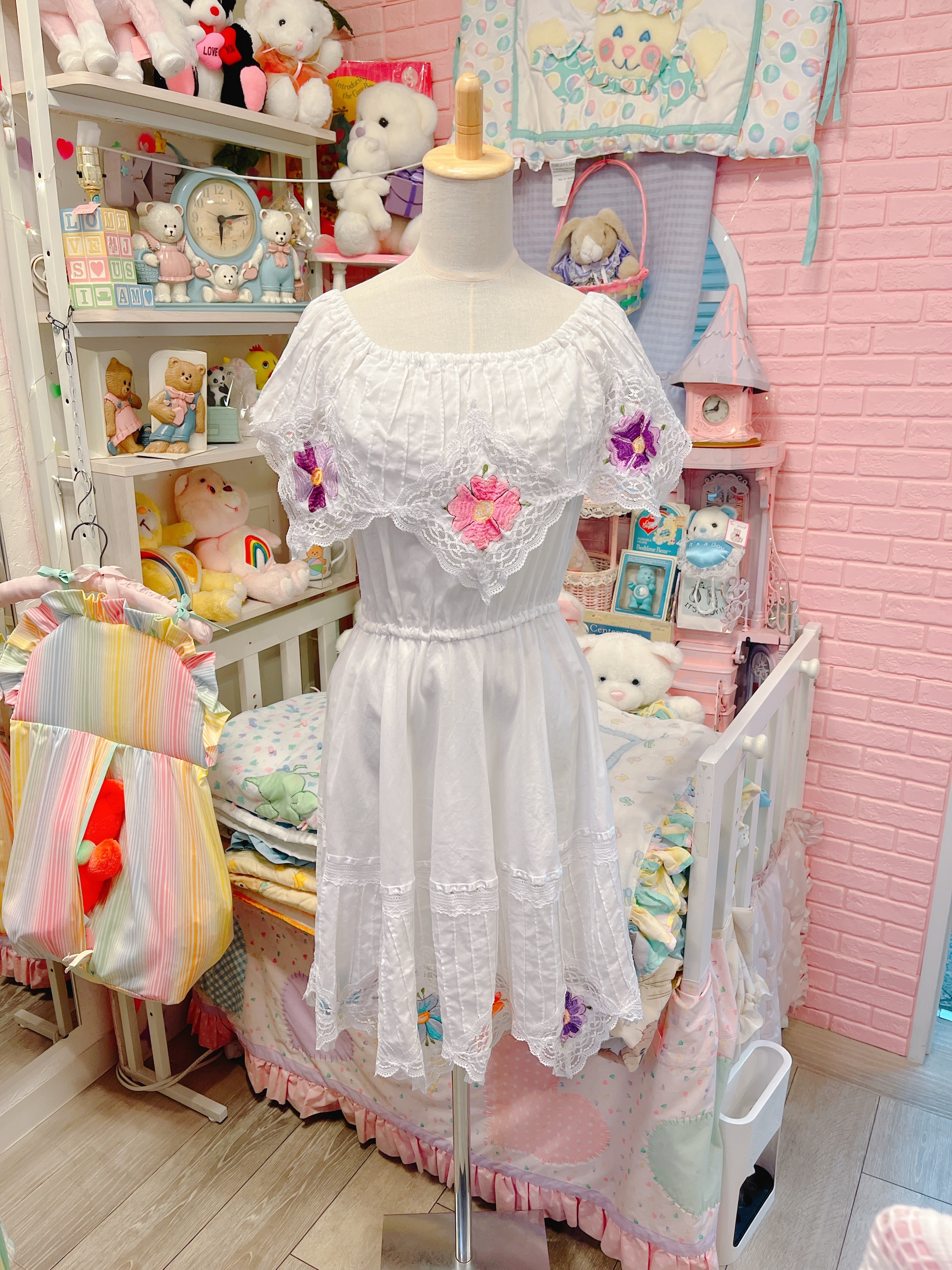 タグ付き ジオメトリックナイロンセットアップ USAファンシー古着 spank Vintage 洋服 | Spank!
