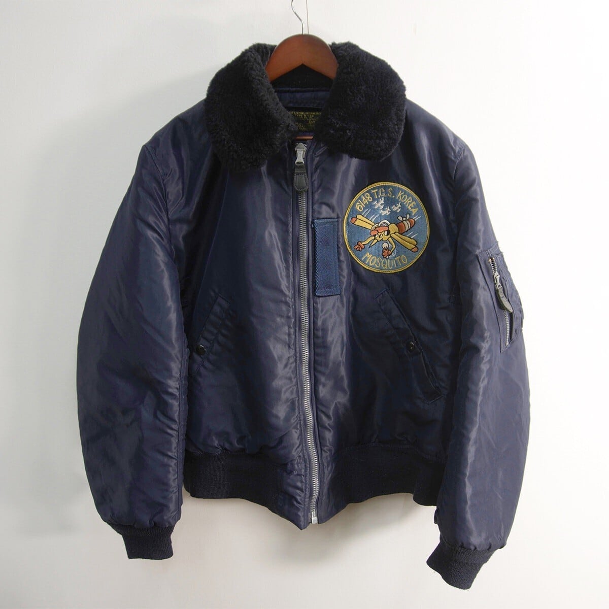 雰囲気抜群/USA製】ALPHA INDUSTRIES【90S MA-1 ナイロン フライト