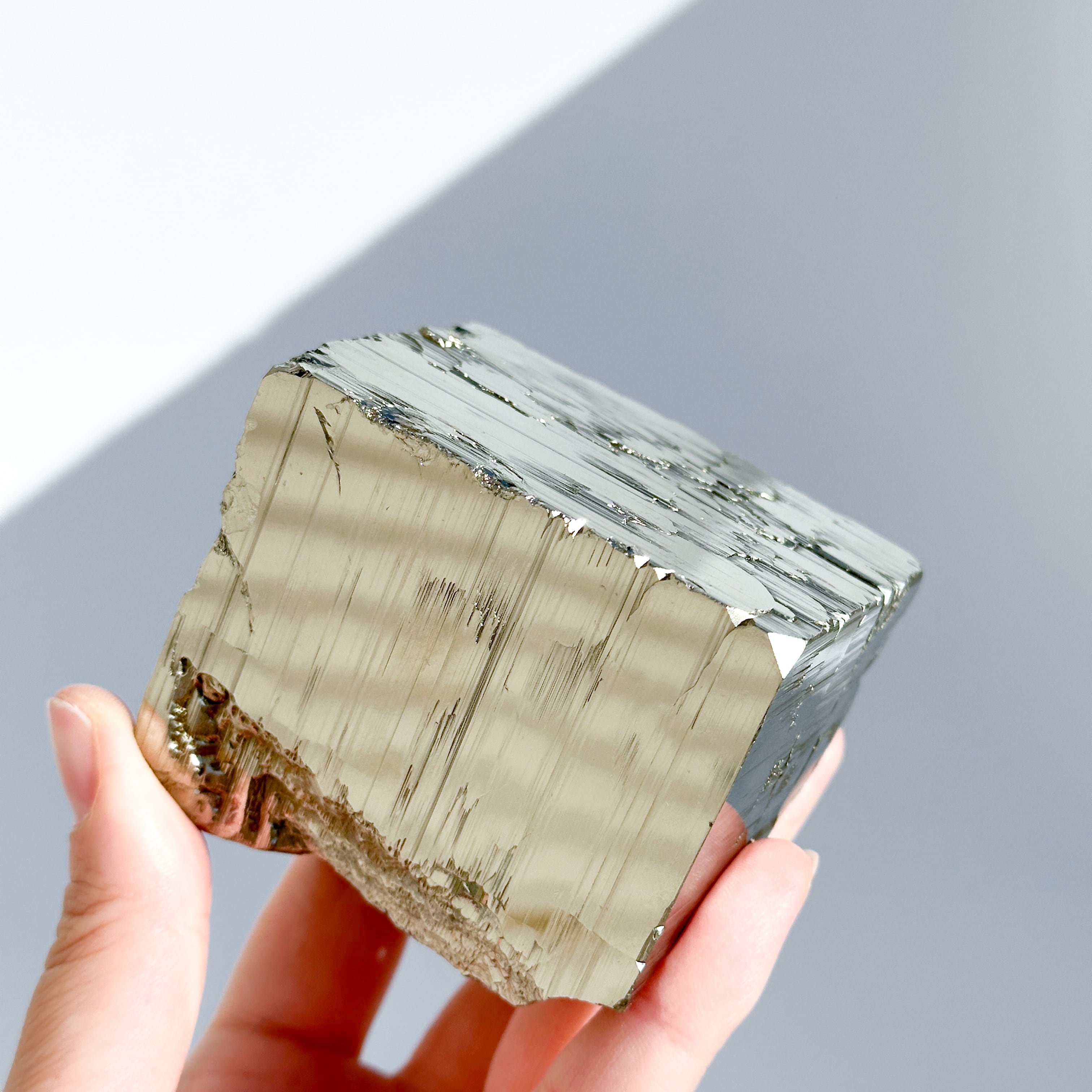 高品質】パイライト 原石83◇Pyrite◇天然石・鉱物・パワーストーン