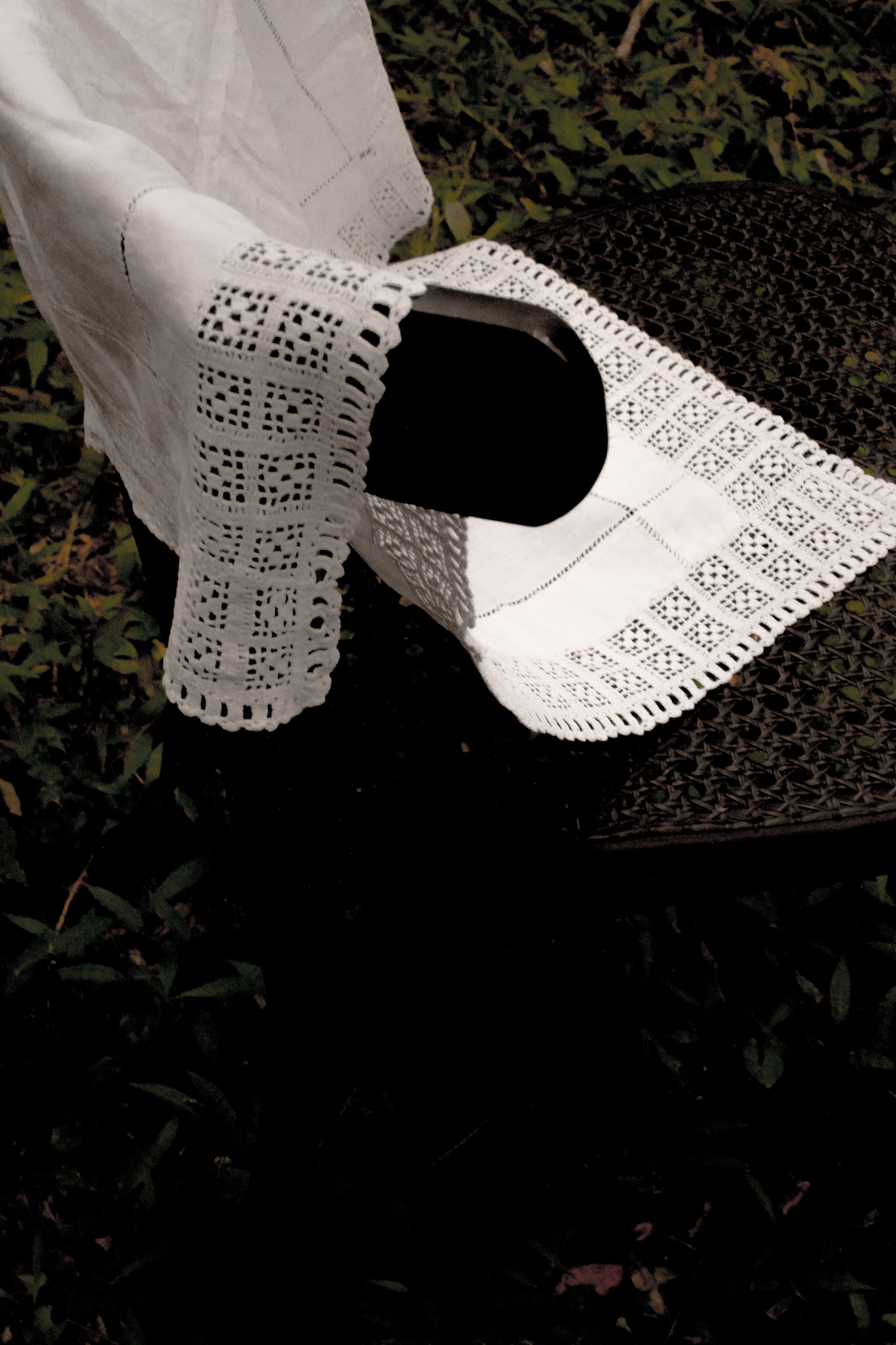 vintage lace cloth