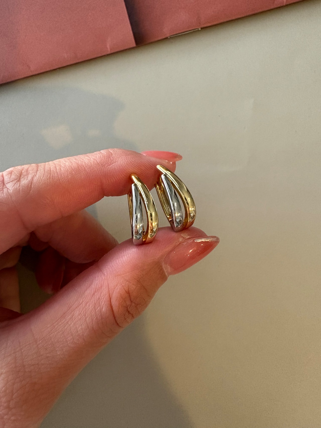 ピュアフローピアス