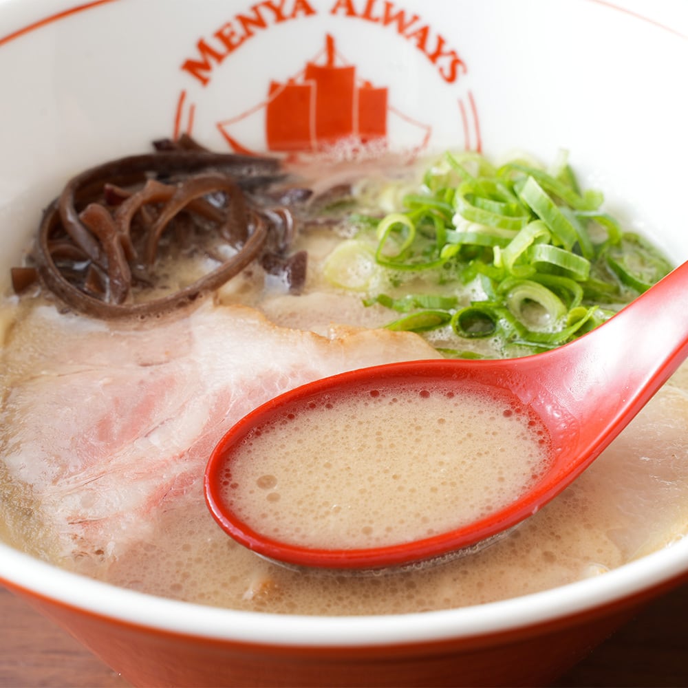 とんこつラーメン・チャーシュー付き 4食セット | 【通販】麺也