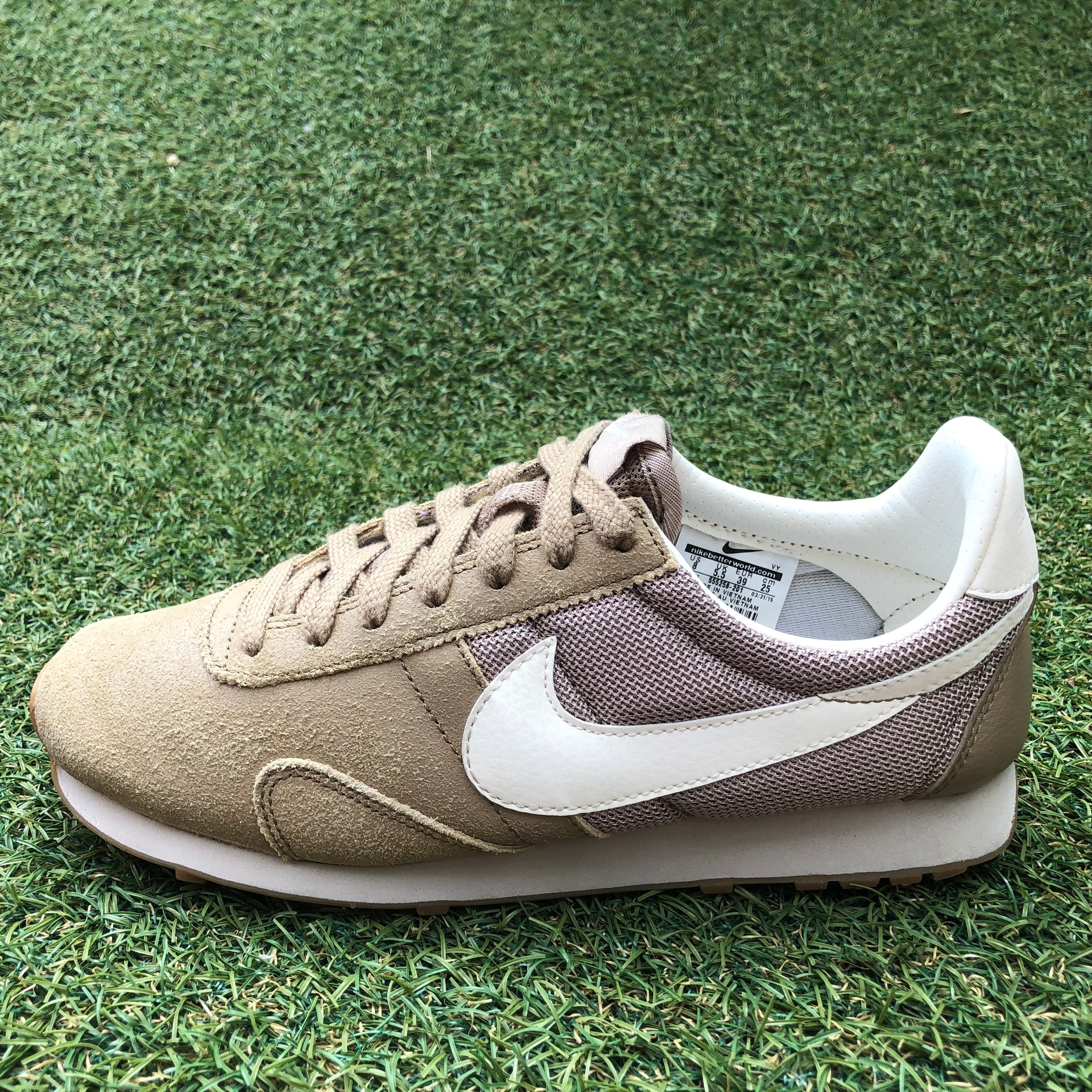 NIKE PRE MONTREAL RCR VNTG ナイキ プリモントリオールレーサーヴィンテージ HT729